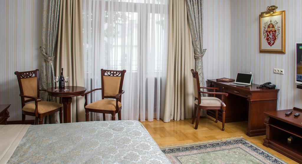 לבוב Villa Stanislavskyi Hotel מראה חיצוני תמונה