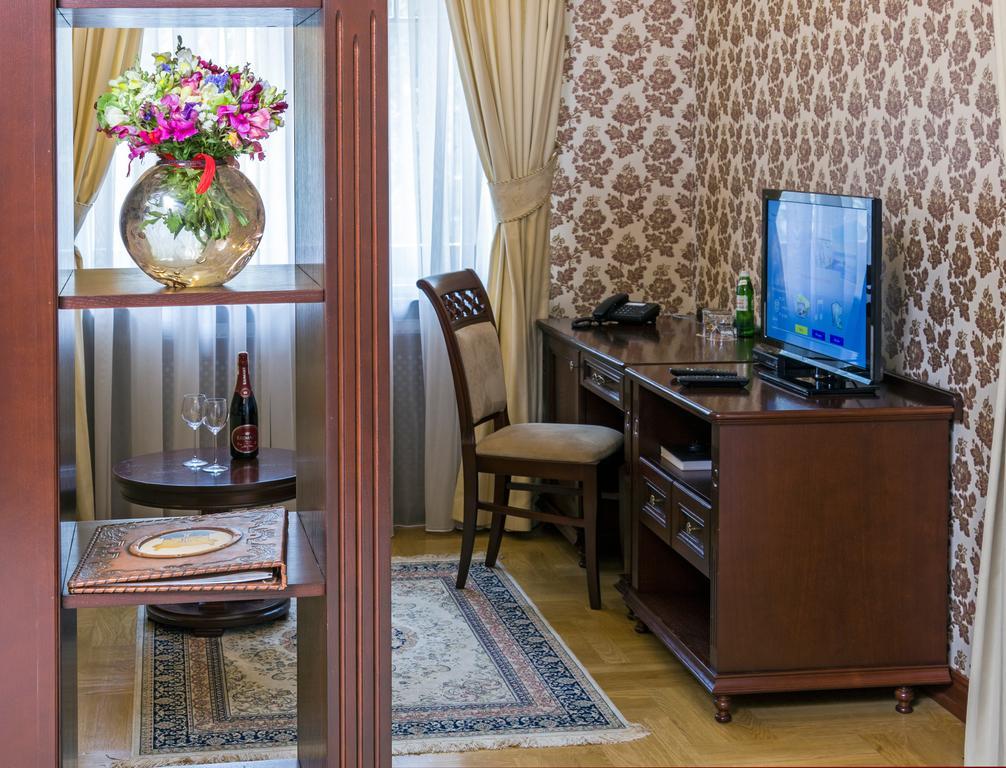 לבוב Villa Stanislavskyi Hotel מראה חיצוני תמונה