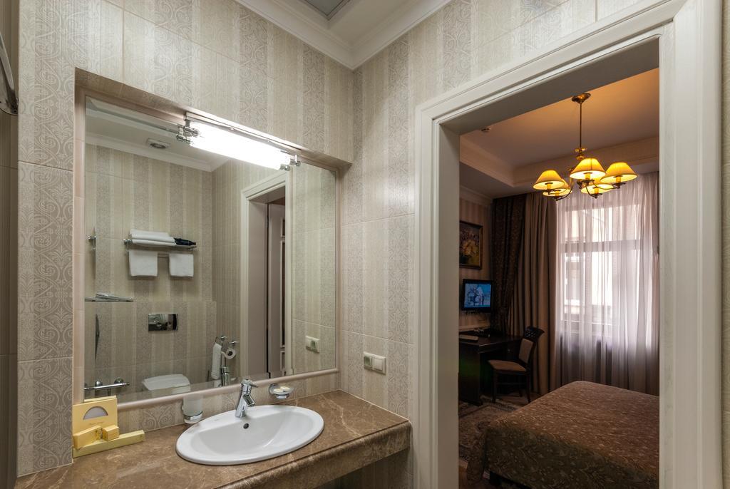 לבוב Villa Stanislavskyi Hotel מראה חיצוני תמונה
