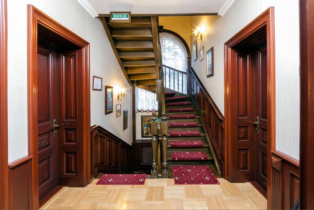 לבוב Villa Stanislavskyi Hotel מראה חיצוני תמונה
